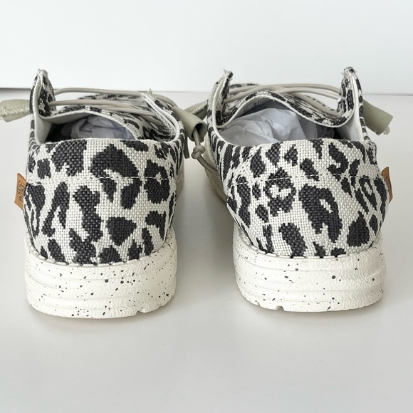Hey Dude Wendy slip on shoes cheetah dark grey NEW 8 - Picture 6 of 10
